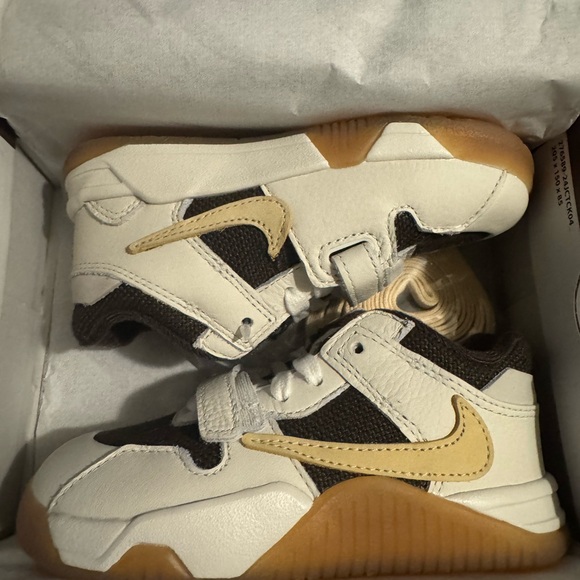 Nike Other - Travis Scott Jordan Jumpman Jack TR
